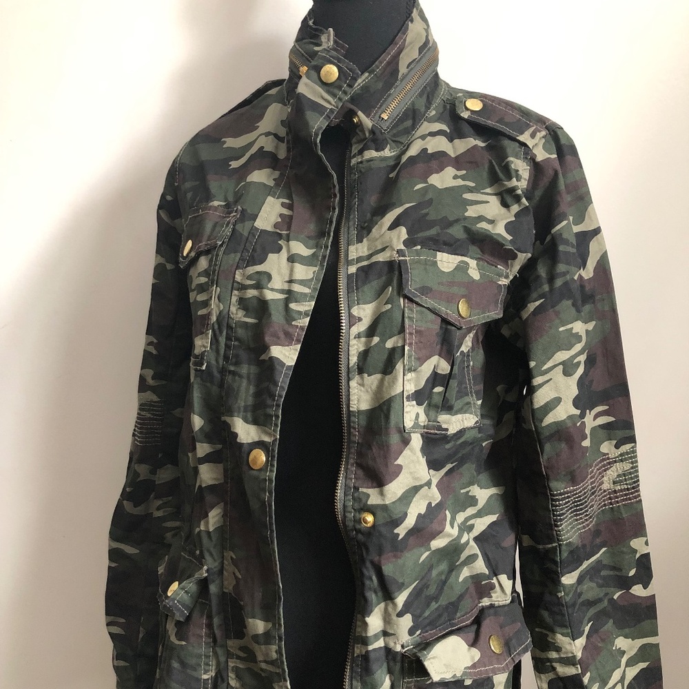 Body 10der women's camp cargo jacket in s/p